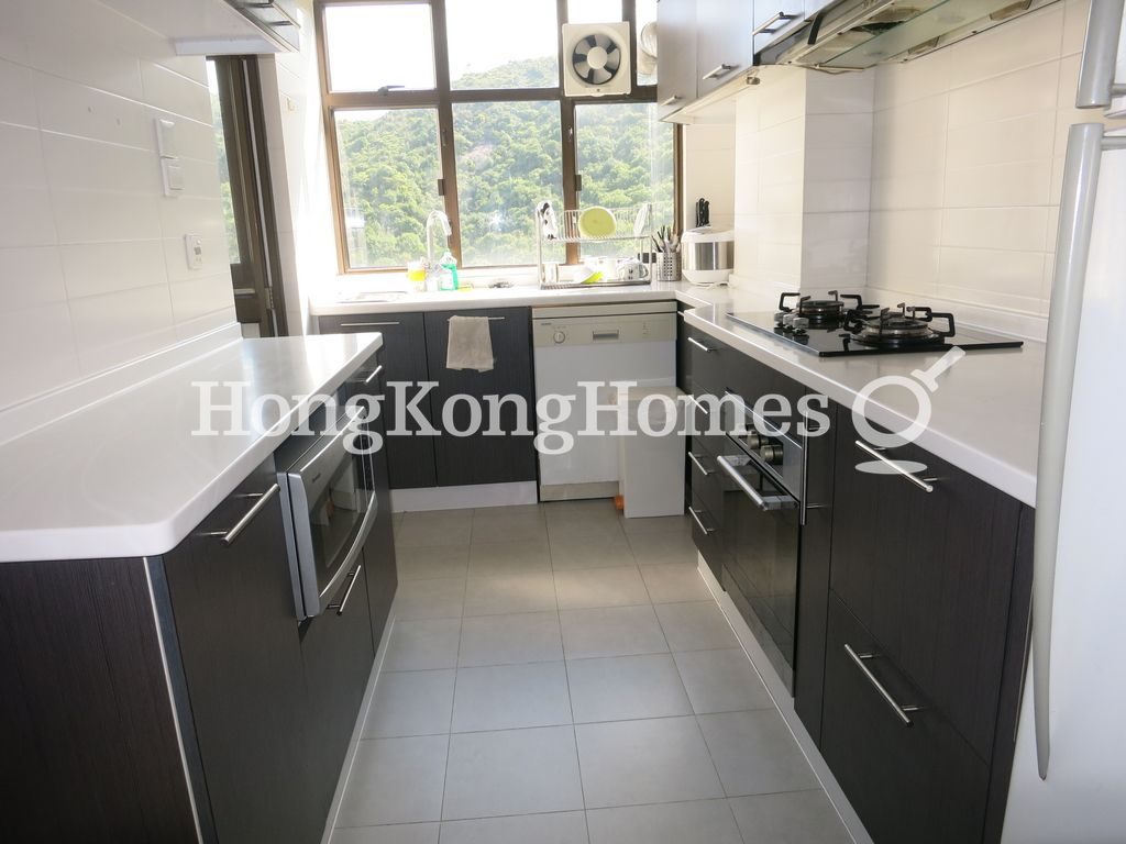 Kitchen — Phase 2 - Midvale Village - Marine View, Discovery Bay