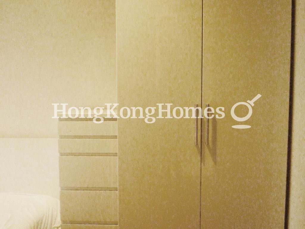 Wardrobe in Master Bedroom — The Coronation - Tower 6, Yau Ma Tei