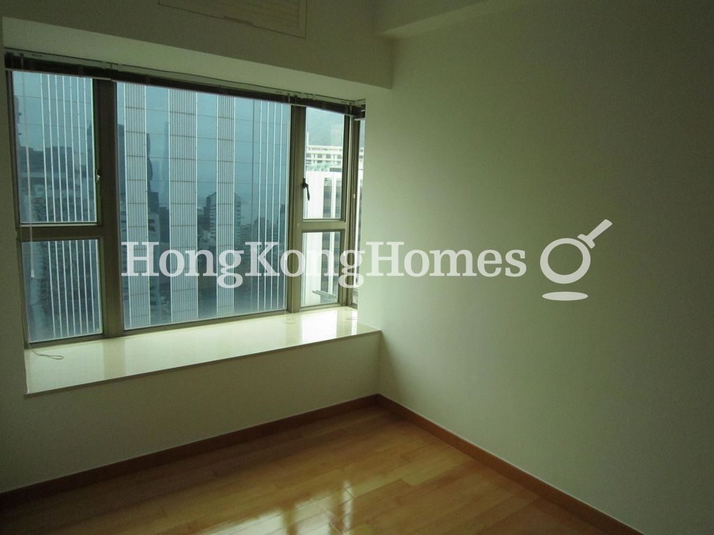 Master Bedroom — The Zenith - Block 3, Wan Chai