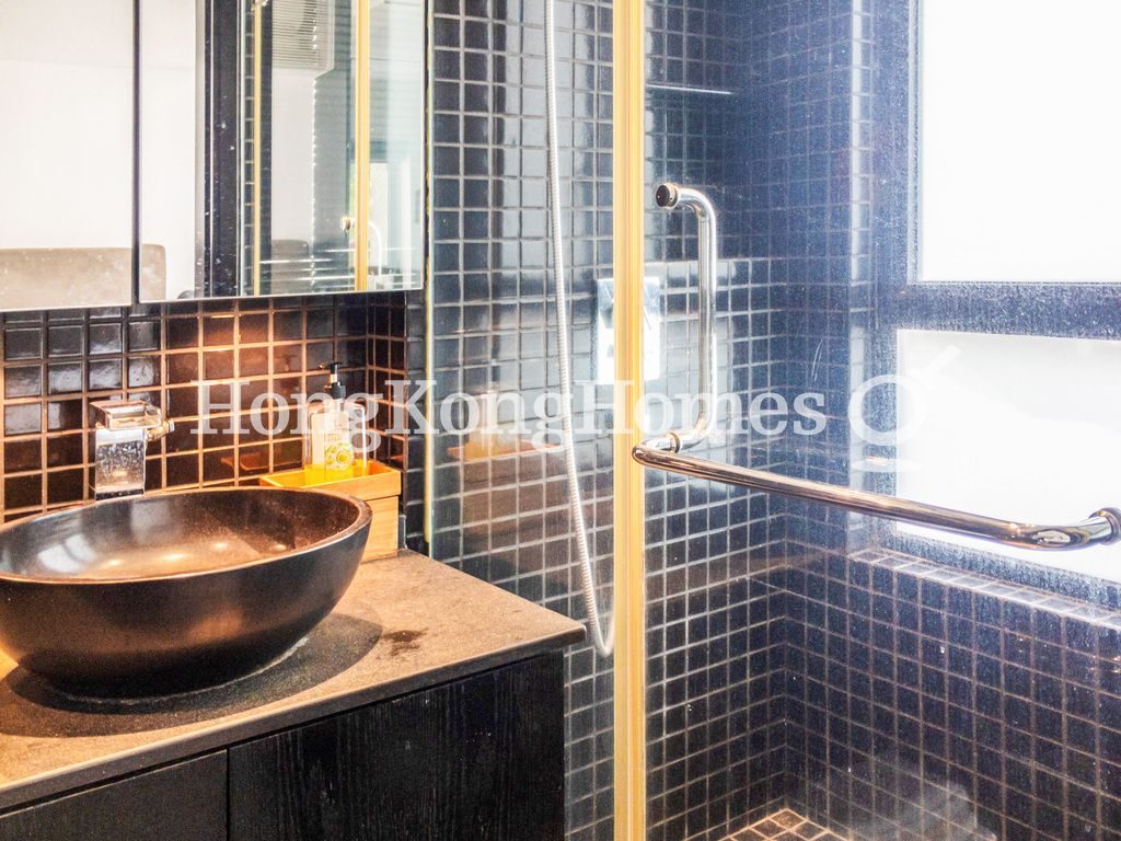 Guest Bathroom — Wo On Lane, Central
