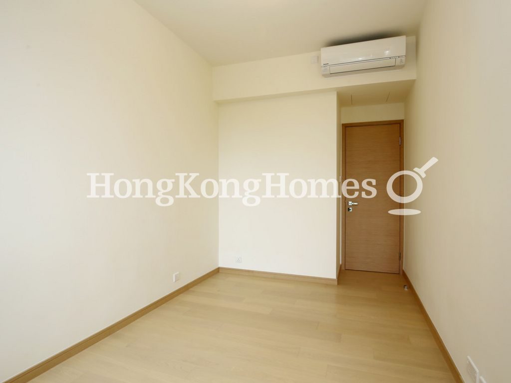 Master Bedroom — Mantin Heights - Tower 8, Ho Man Tin / Waterloo Road