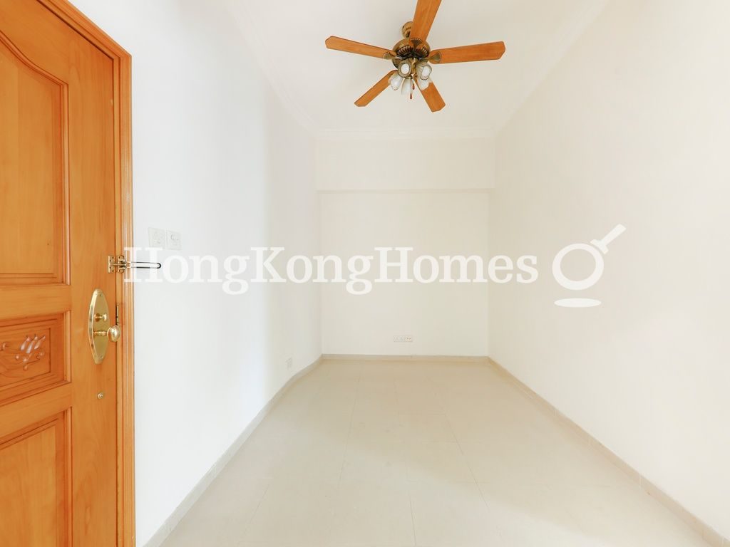 Living and Dining Room — Kin Yuen Mansion, Mid-levels West