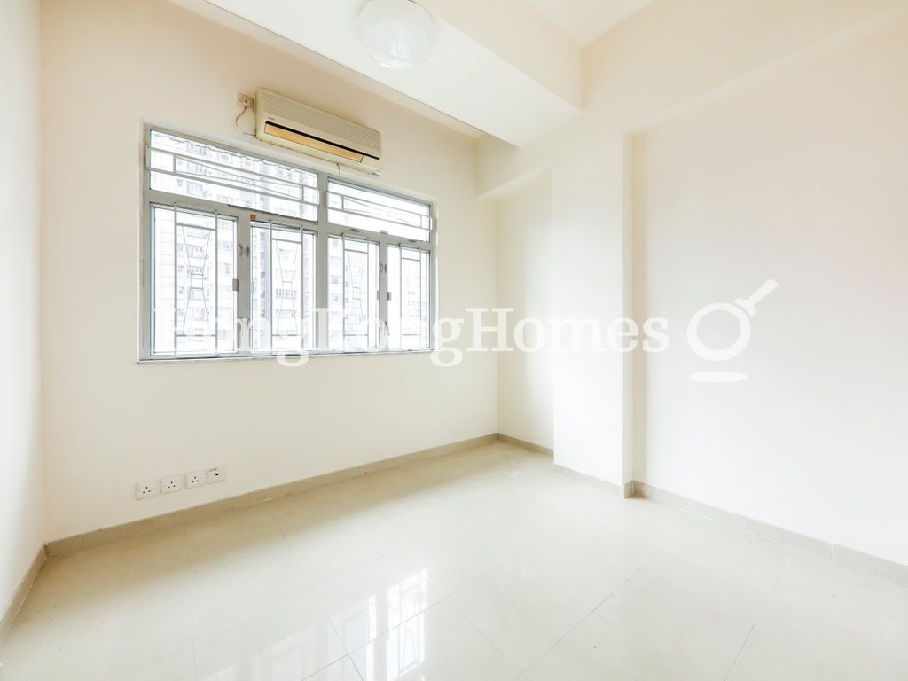 Master Bedroom — Kin Yuen Mansion, Mid-levels West