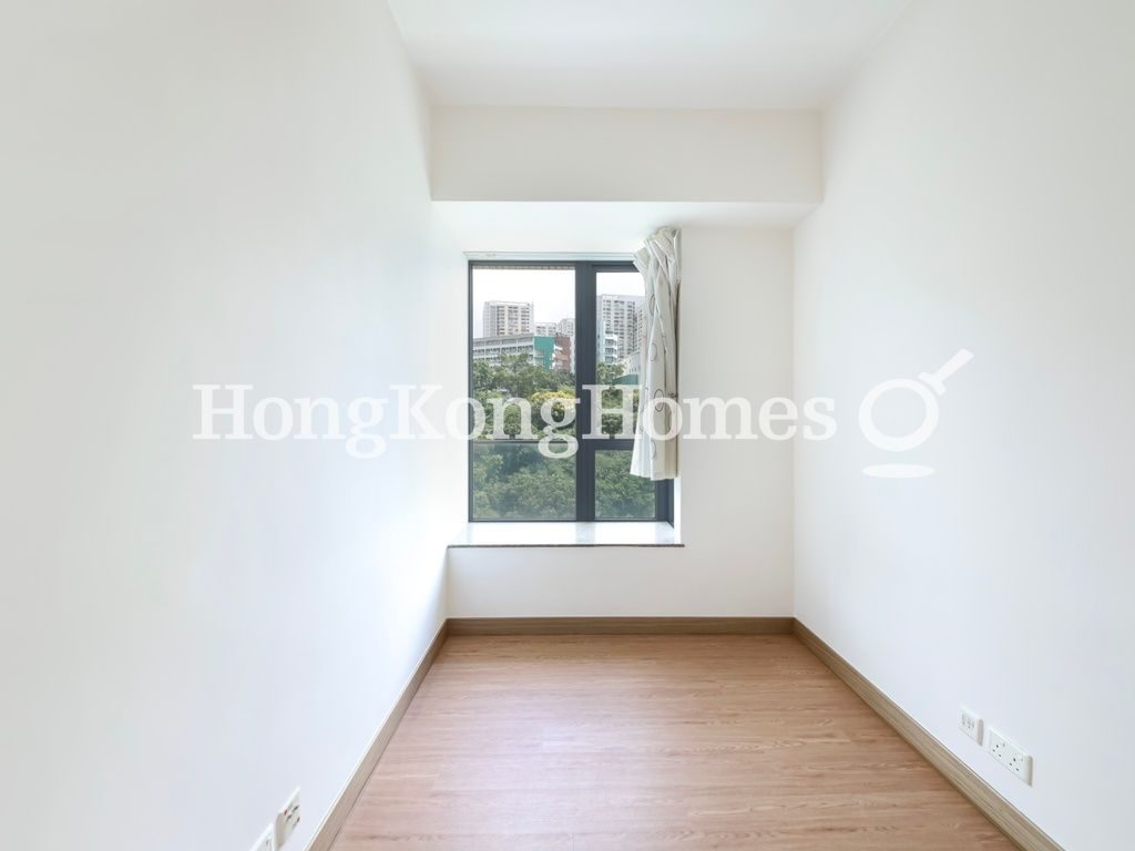 Second Bedroom — Residence Bel-air - Phase 04, Peak Tower 09, Pokfulam