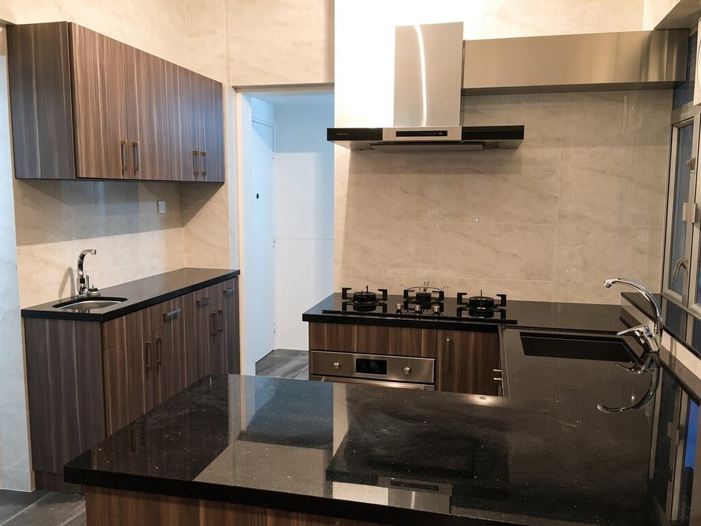 photo 8 — Victoria Court, Tin Hau