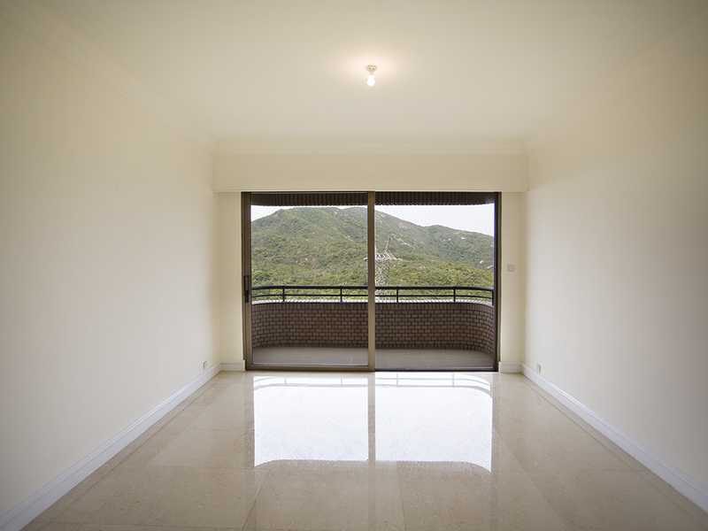 photo 2 — Hong Kong Parkview, Repulse Bay