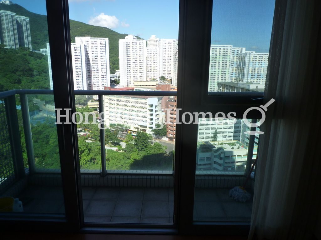 Balcony — Residence Bel-air - Phase 04, Peak Tower 09, Pokfulam
