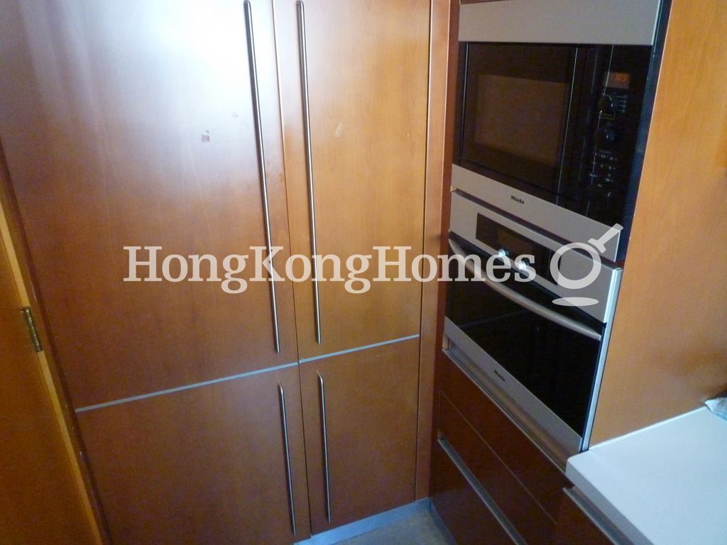 Kitchen — Residence Bel-air - Phase 04, Peak Tower 09, Pokfulam