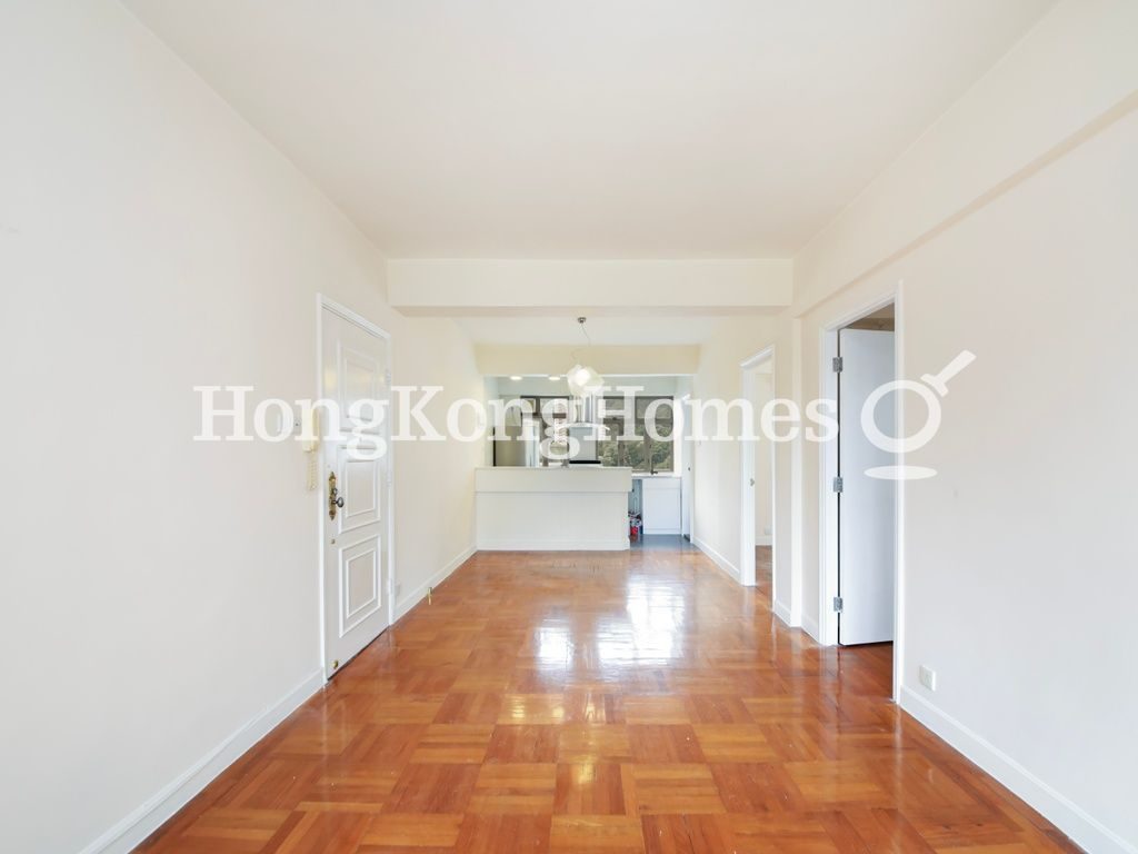 Living and Dining Room — Shan Kwong Tower - No. 22, Happy Valley