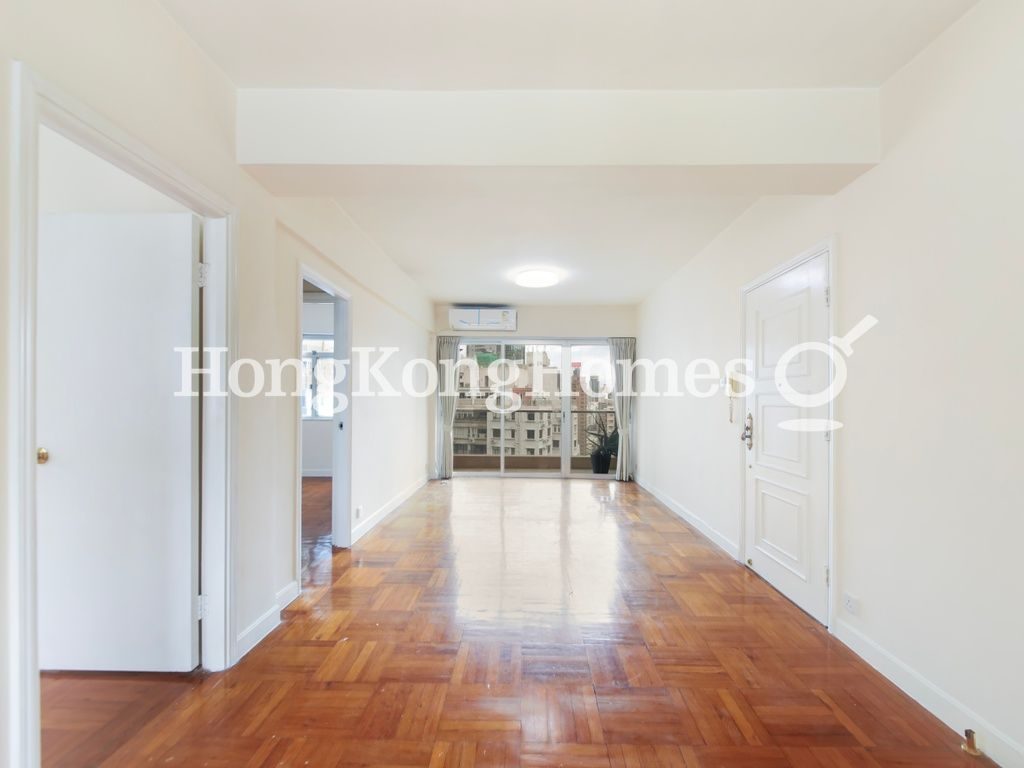 Living and Dining Room — Shan Kwong Tower - No. 22, Happy Valley