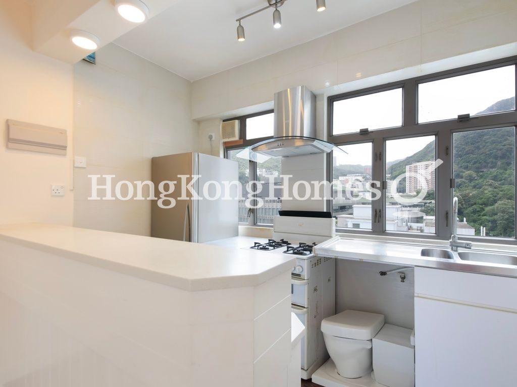Open Kitchen — Shan Kwong Tower - No. 22, Happy Valley