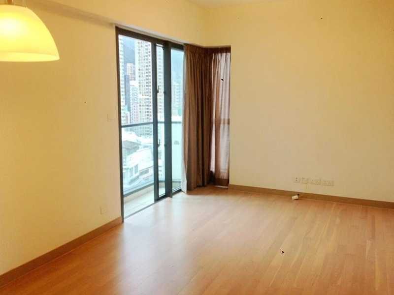 photo 3 — The Oakhill, Wan Chai