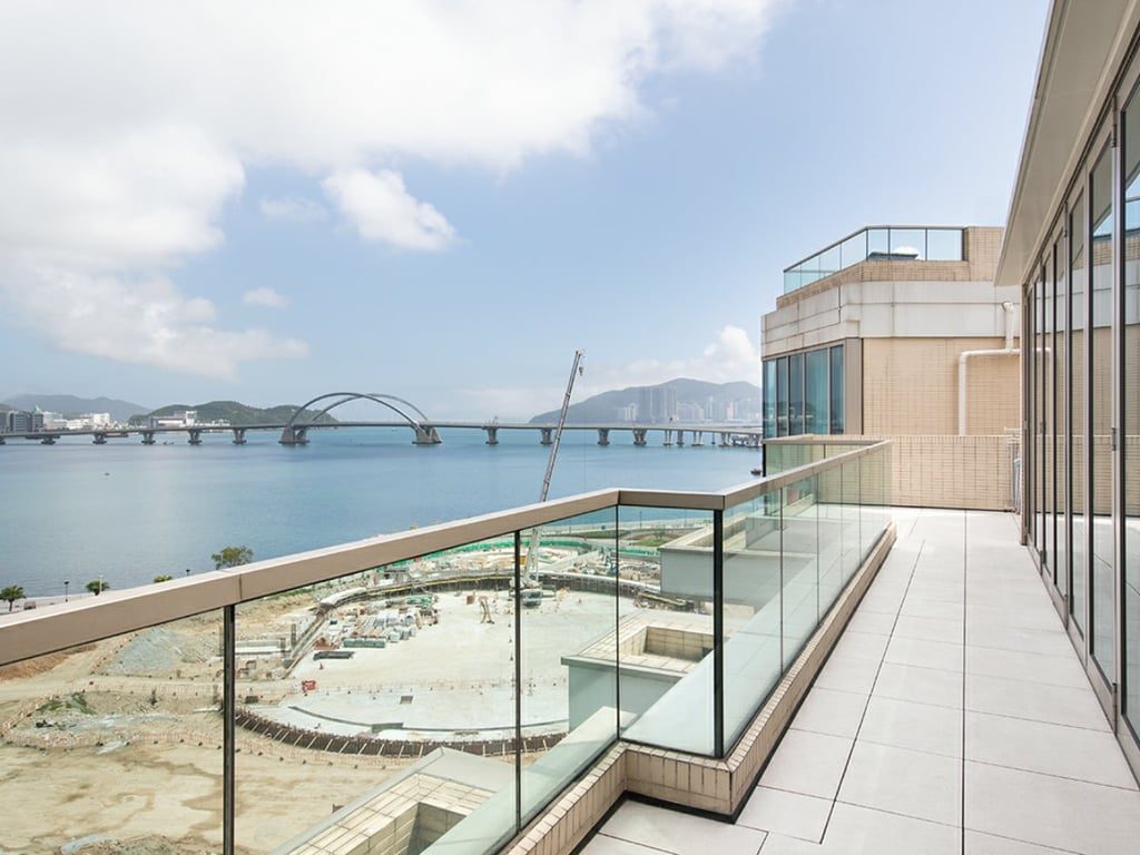 photo 2 — Corinthia By The Sea Blk 1, Tseung Kwan O