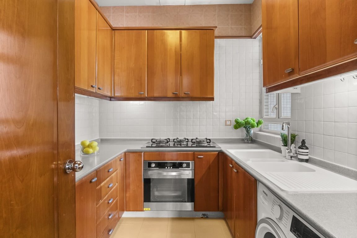 photo 6 — Starcrest, Wan Chai