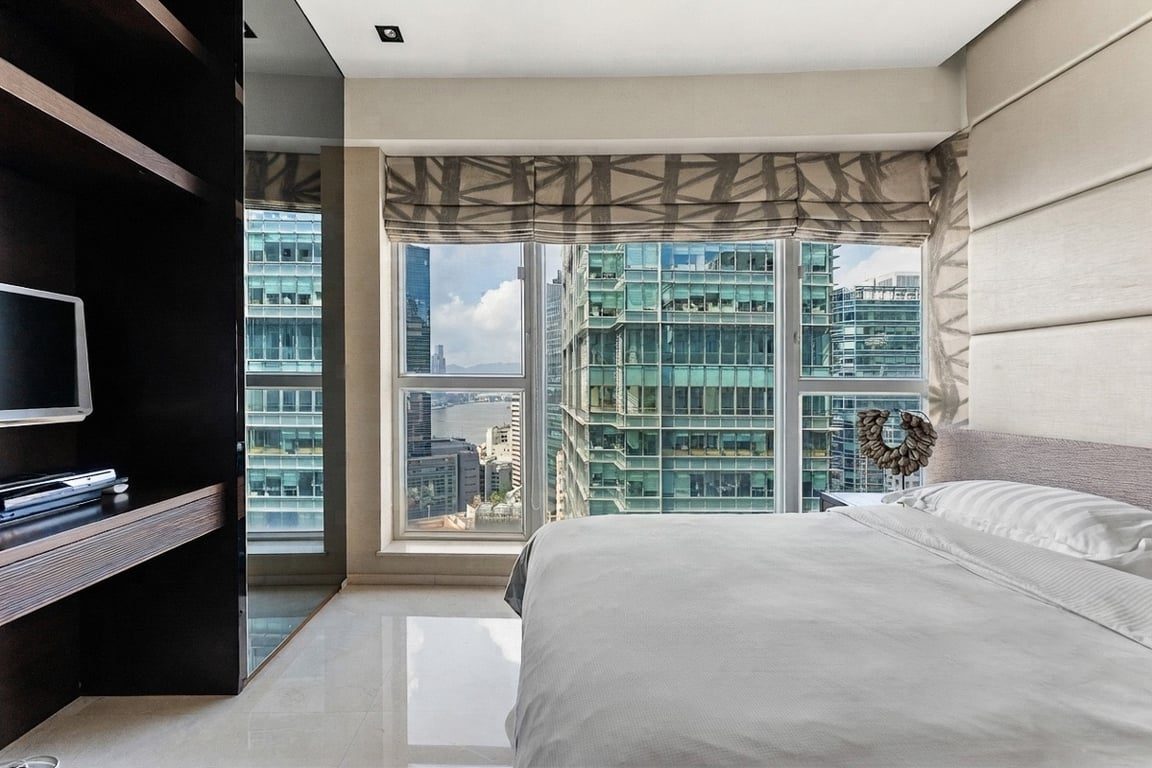 photo 13 — Starcrest, Wan Chai