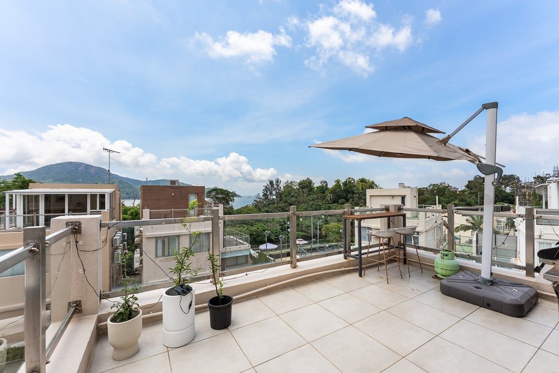 photo 16 — Golden Coast Villas, Cheung Sha