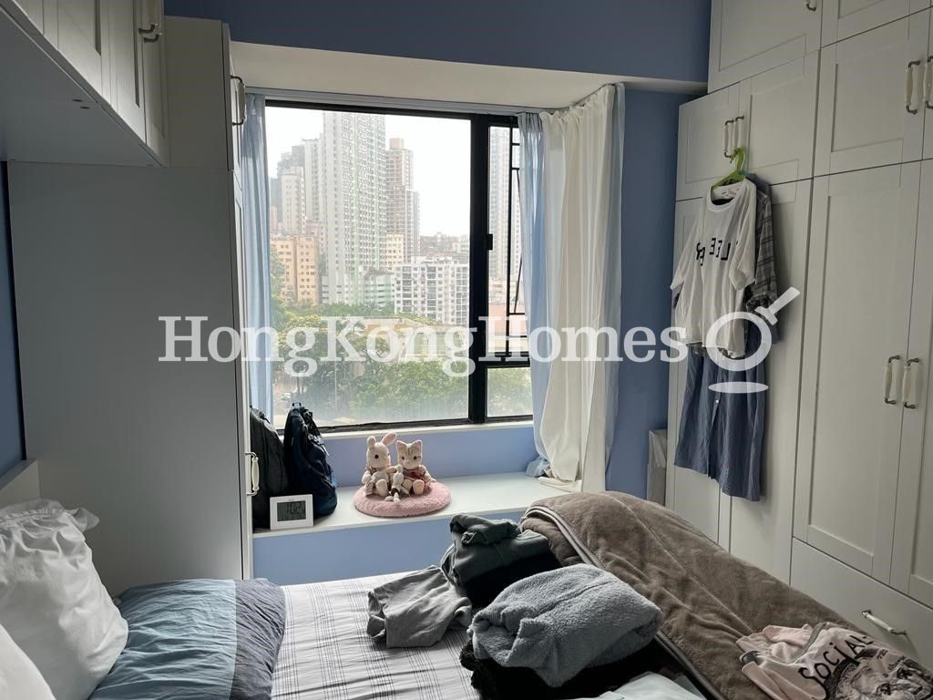 Master Bedroom — Ying Piu Mansion, Mid-levels West