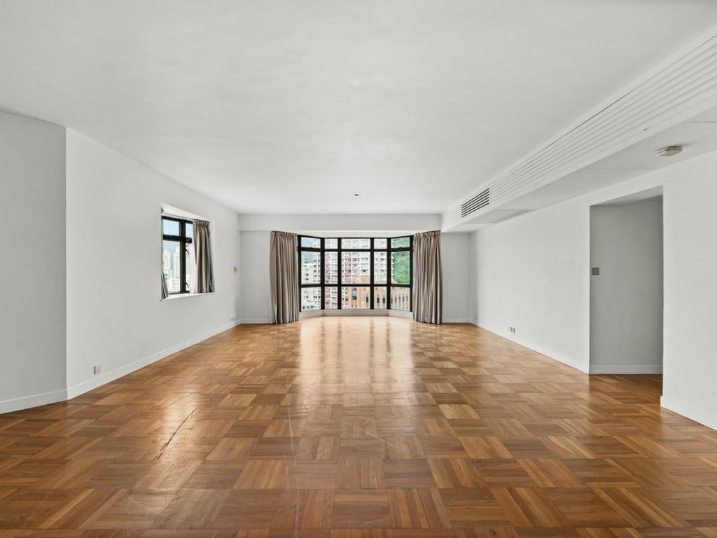 Bamboo Grove Blk 82