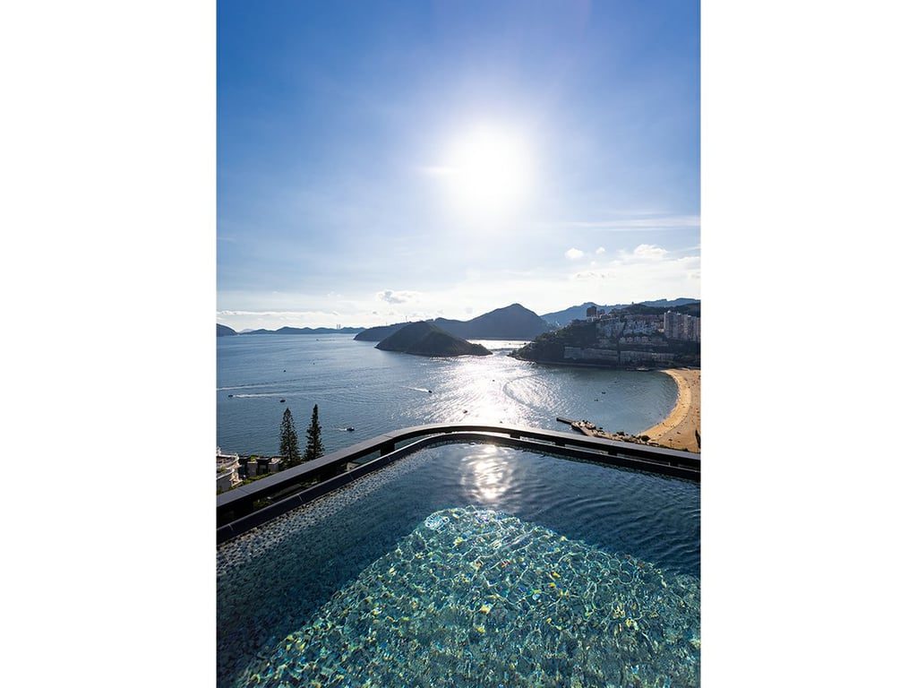 photo 6 — PULSA, Repulse Bay