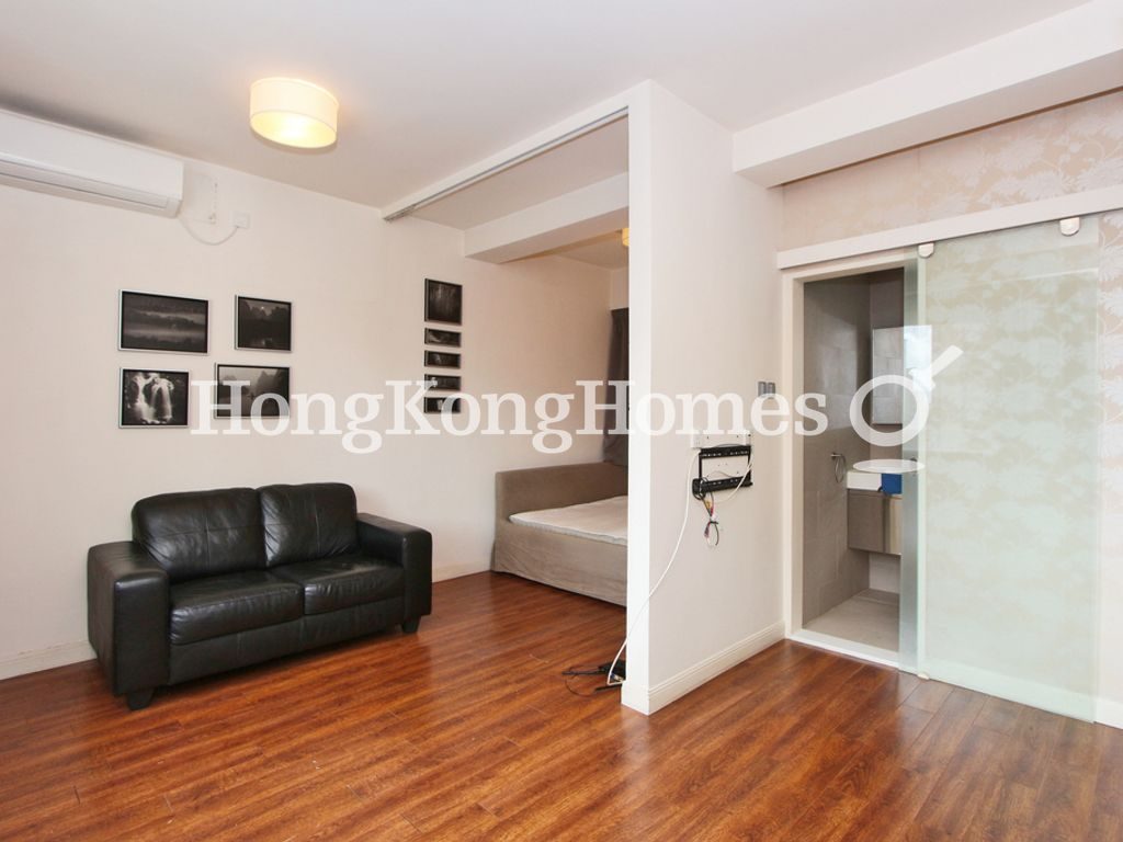 Studio — Kingearn Building, Central