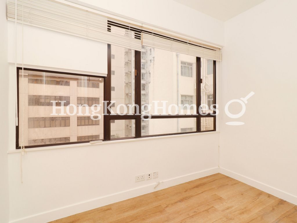 Master Bedroom — Cameo Court, Mid-levels West