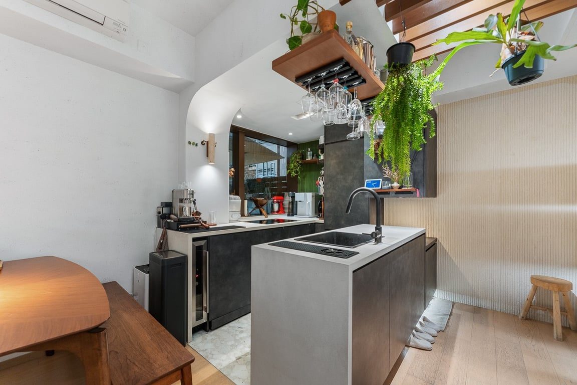 photo 6 — Island Garden, Shau Kei Wan