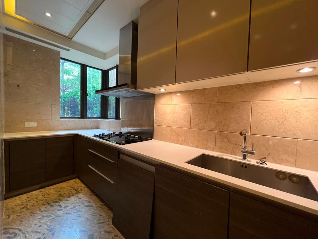 photo 8 — Jade Grove/Grove, Tuen Mun