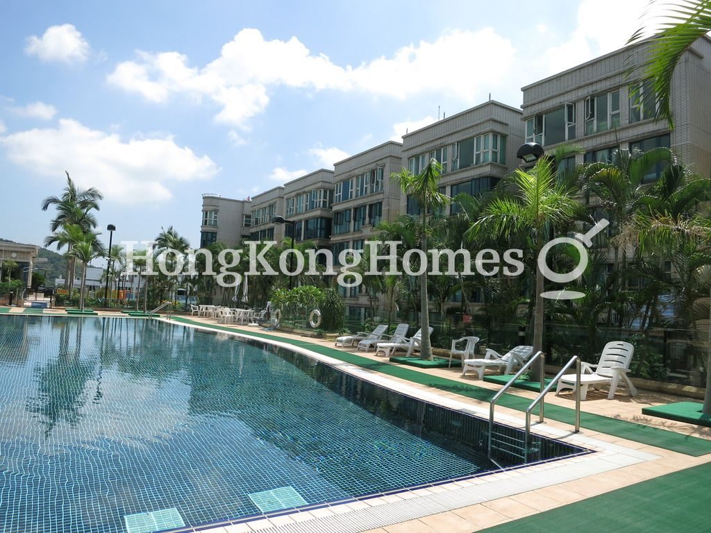 Communal Pool — Hillview Court - Block 03, Sai Kung