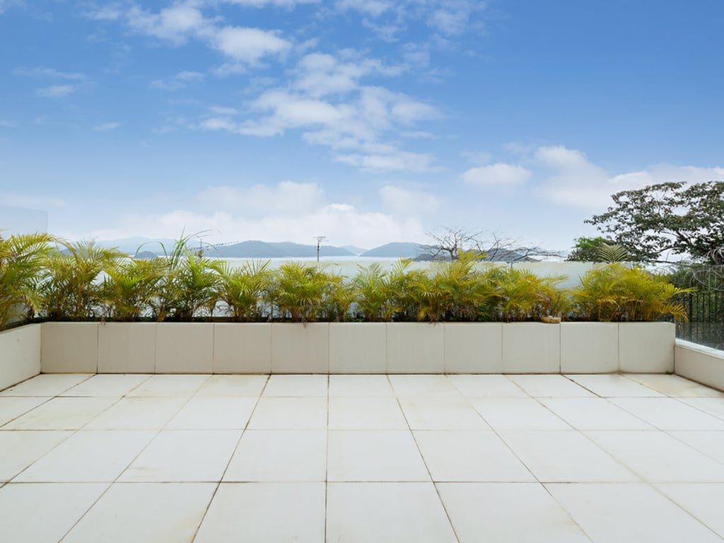 photo 3 — Dragon Lake Villa, Clear Water Bay