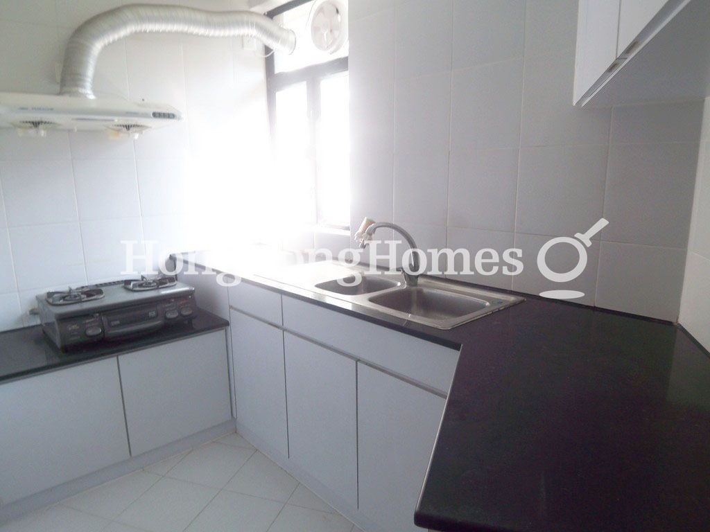 Kitchen — Ronsdale Garden - Block 1, Tai Hang