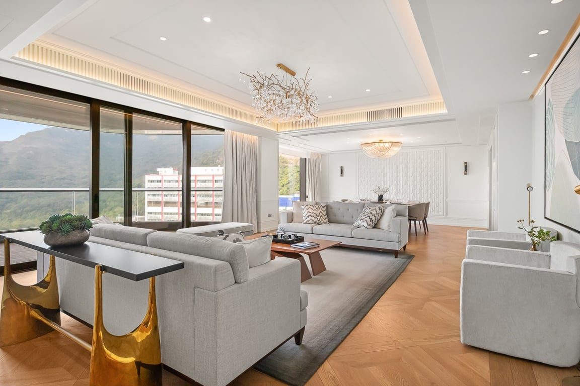 8 Deep Water Bay Drive