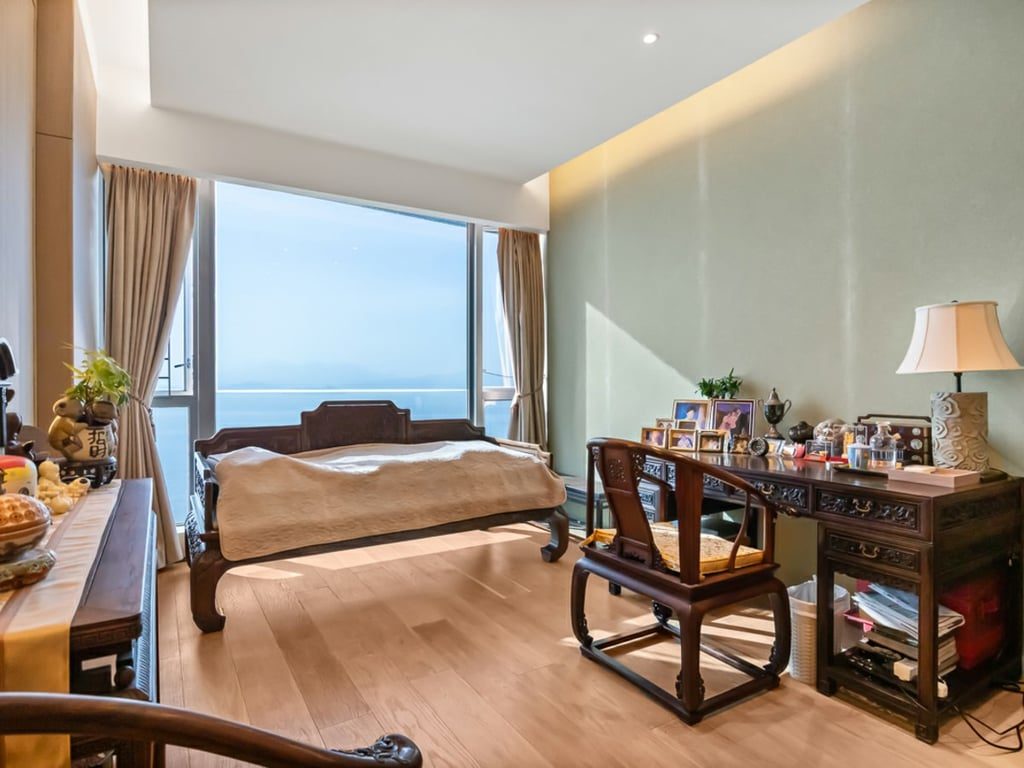 photo 17 — Residence Bel-Air South Towers (Phase 2) Twr 5, Pok Fu Lam