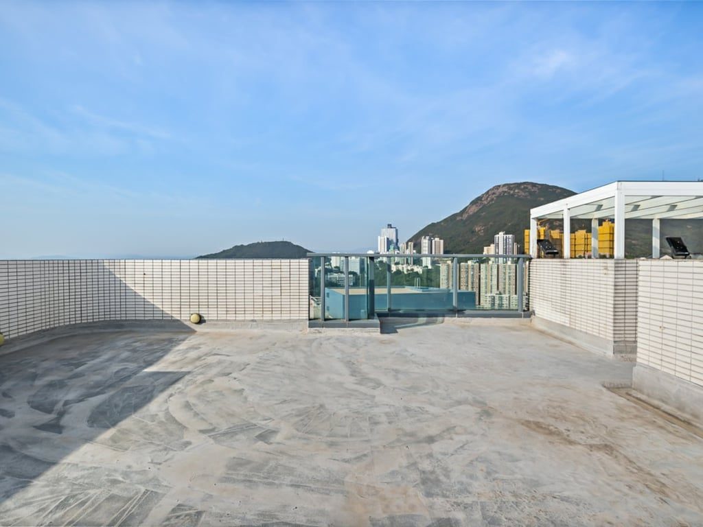 photo 23 — Residence Bel-Air South Towers (Phase 2) Twr 5, Pok Fu Lam