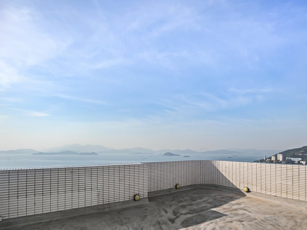 photo 24 — Residence Bel-Air South Towers (Phase 2) Twr 5, Pok Fu Lam