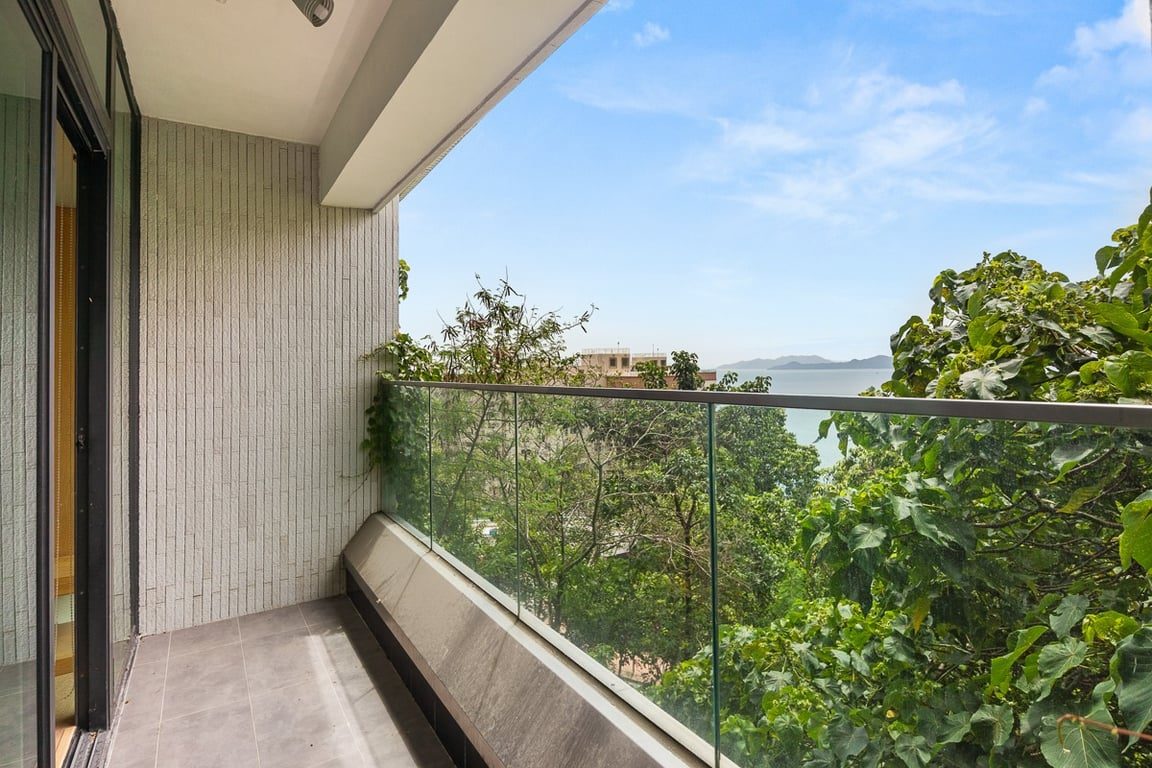 photo 3 — La Mer, Pok Fu Lam