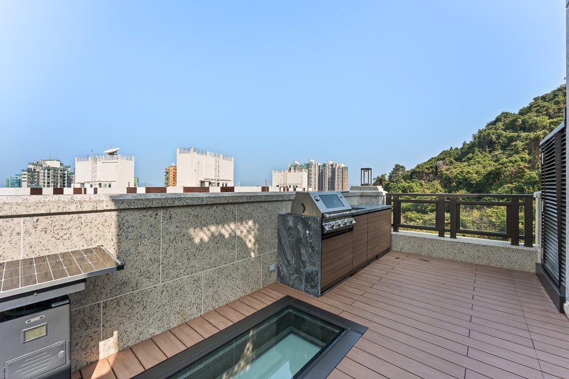 photo 6 — Mount Pokfulam, Pok Fu Lam