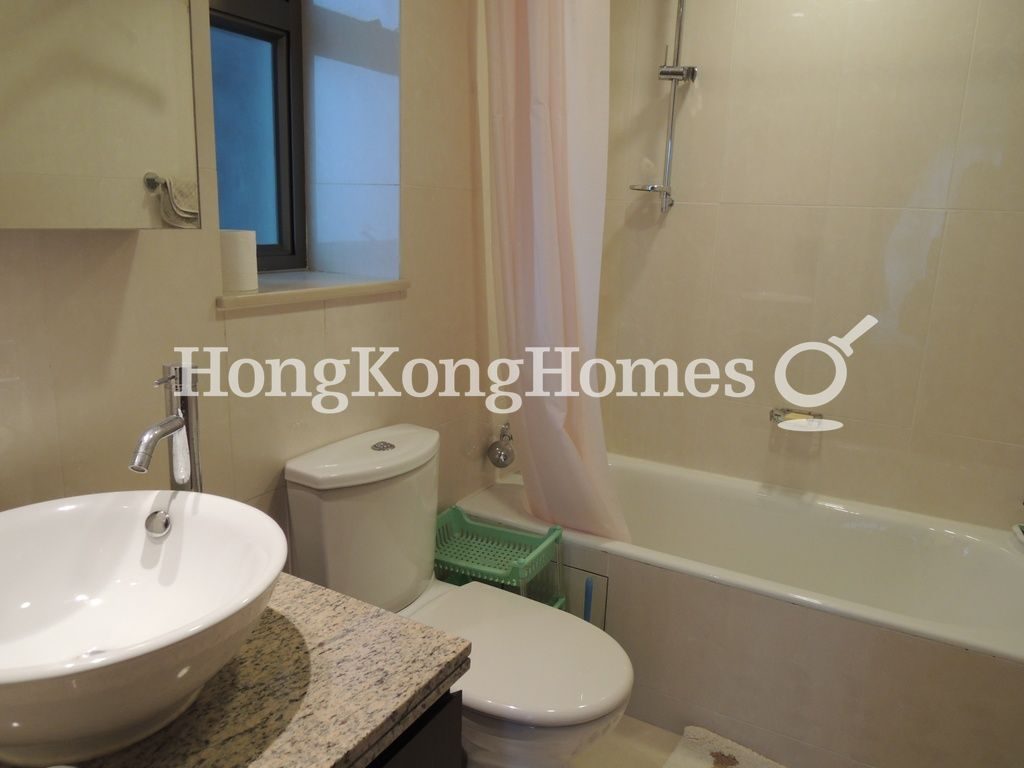 Master Bathroom — The Zenith - Block 2, Wan Chai