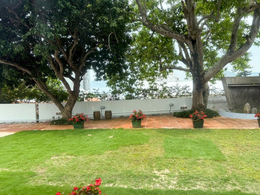 photo 6 — Stella Maris, South Bay