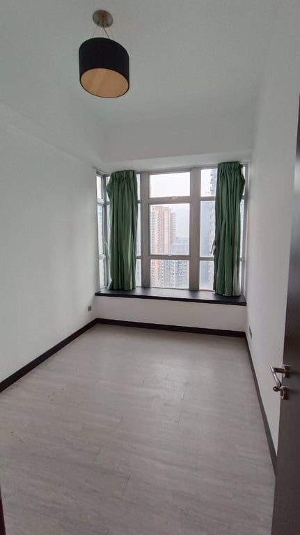 photo 4 — J Residence, Wan Chai