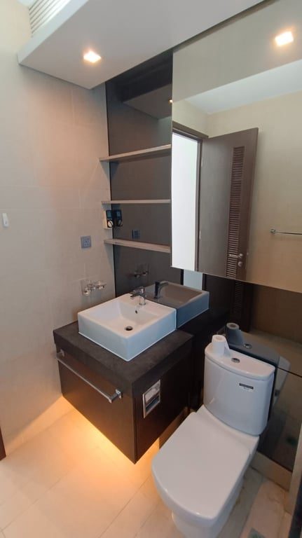 photo 5 — J Residence, Wan Chai