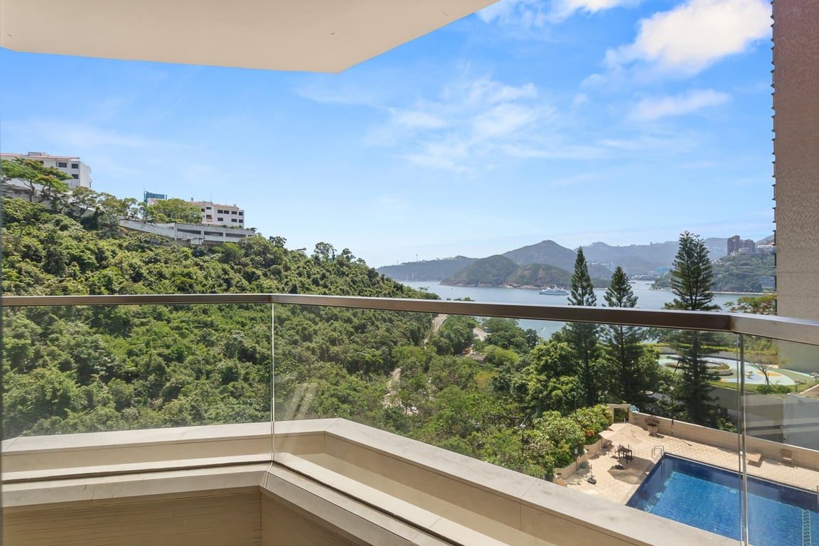 photo 3 — Belgravia, South Bay