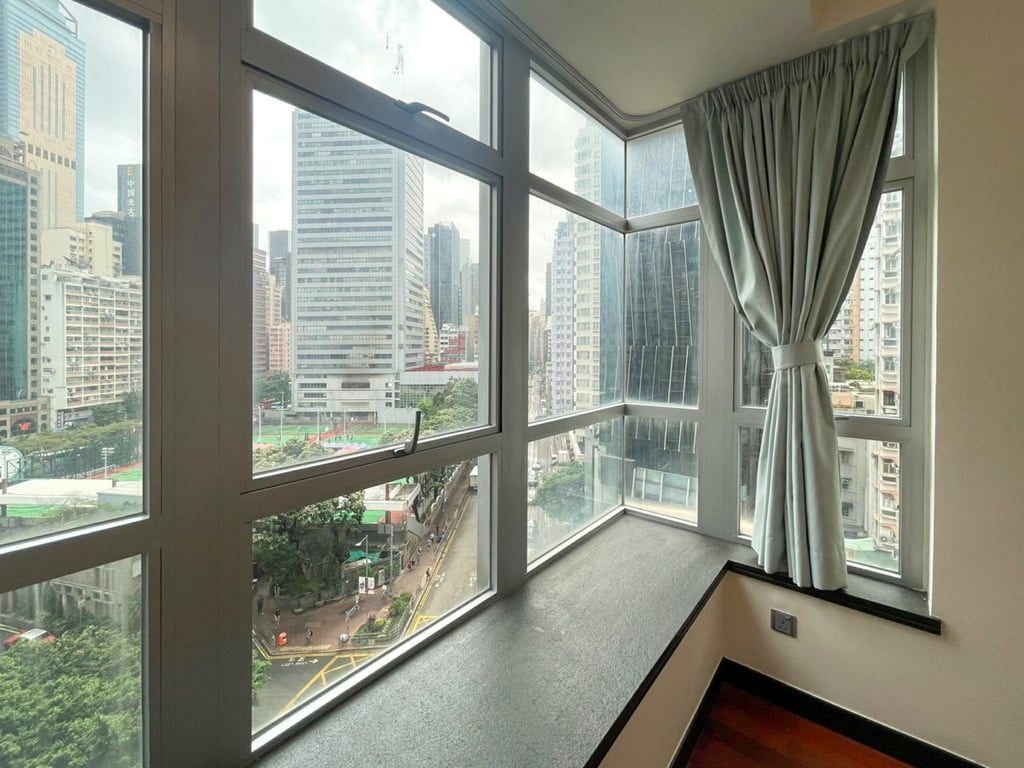 photo 11 — J Residence, Wan Chai