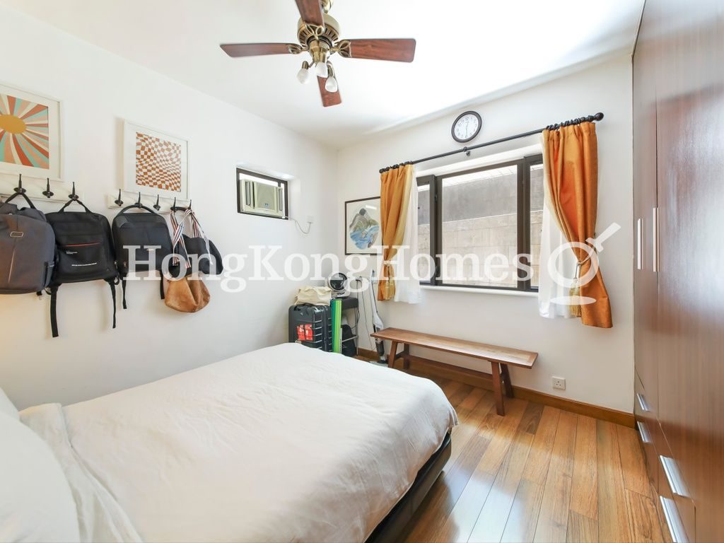Master Bedroom — Baguio Villa - Block 26, Pokfulam