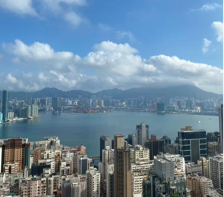 photo 2 — Summit Court, Tin Hau