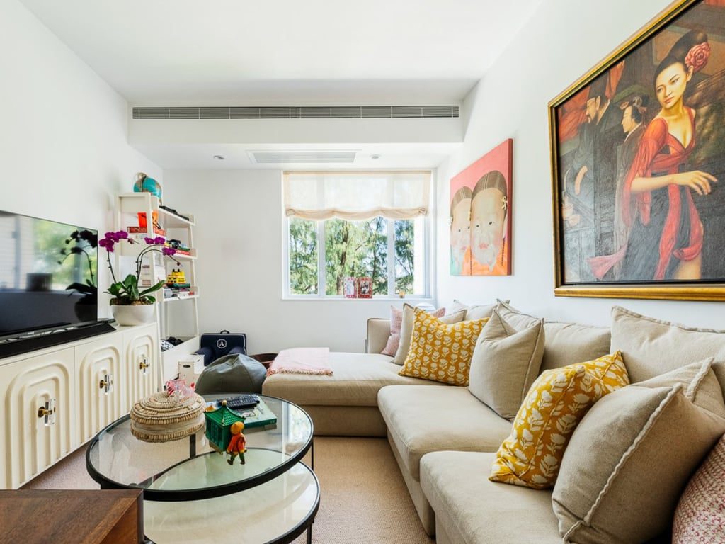 photo 12 — Grosse Pointe Villa, Stanley