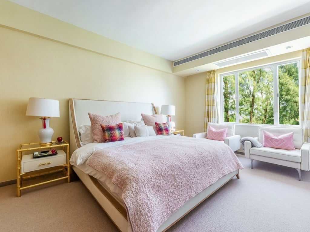 photo 13 — Grosse Pointe Villa, Stanley