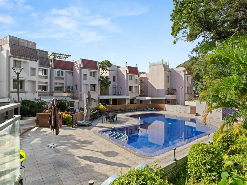 photo 2 — Orchid Valley, Deep Water Bay