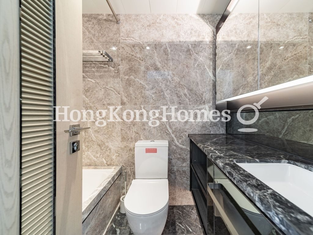 Master Bathroom — The Southside - Phase 3C - Blue Coast - Tower 3, Wong Chuk Hang