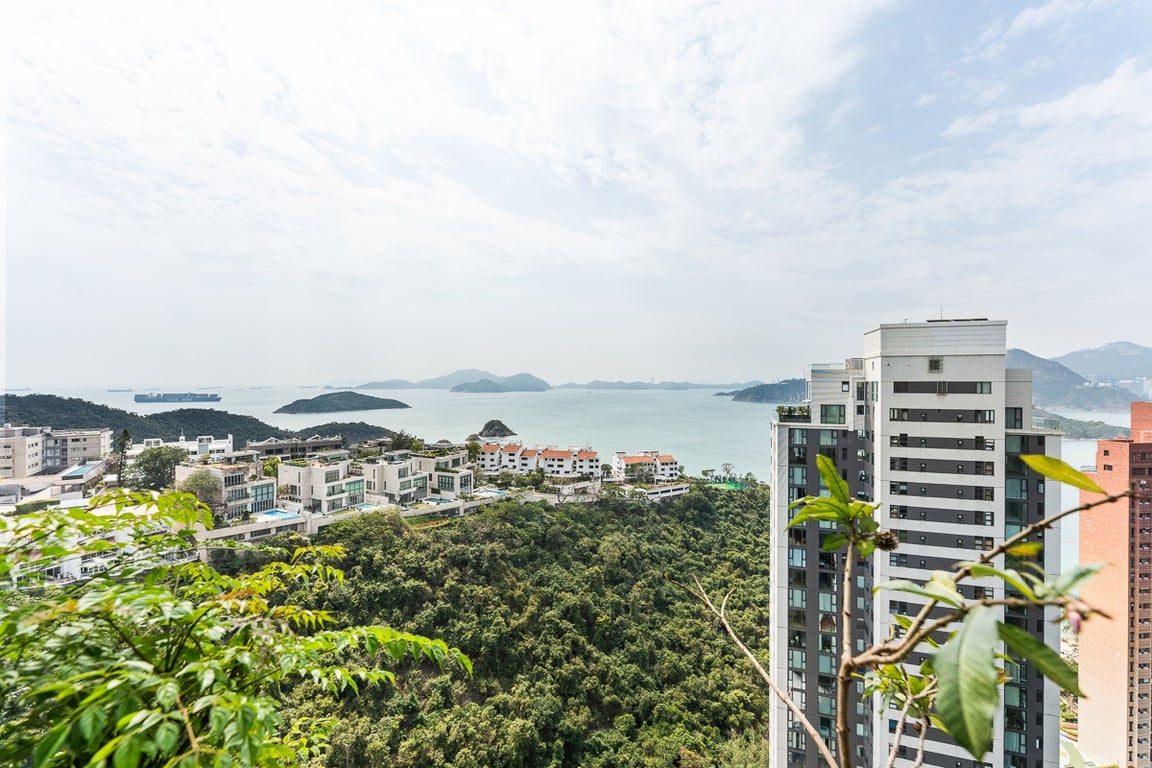 photo 5 — South Bay Towers, South Bay