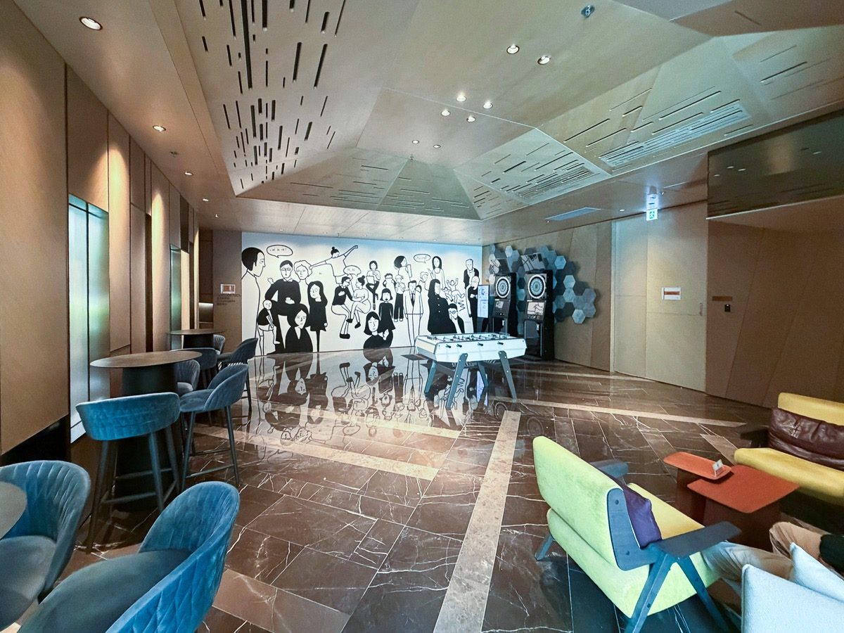 photo 14 — Novum West, Shek Tong Tsui